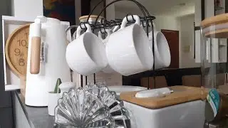 ORGANIZAÇÃO NA COZINHA. SEPARANDO PEÇAS PARA O CANTINHO DO CAFÉ/CHÁ. ☕🫖