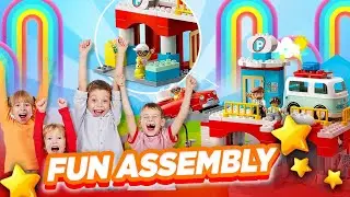 LEGO DUPLO - Car Park, and Wash Set,  Fun Assembly for Toddlers