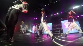 Isac Elliot - Recklessly (Save a girl Tour LIVE)