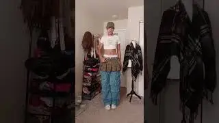 Styling Baggy Pants #fashionstyle #fashion #outfitinspo #outfitideas #baggyclothes #outfit