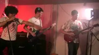 Quarantine - Mirrors (Live @ The Jam Cellar)
