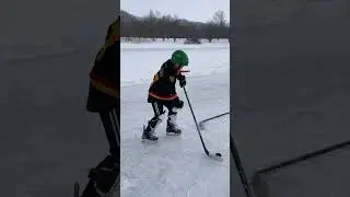 To Get Flexible Edgework - Hockey Skating Drill (Daniel Bochner)