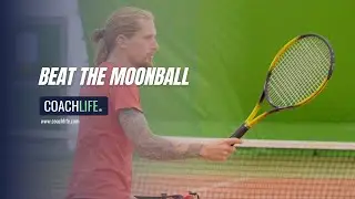 How to Attack Moonballs | Run Around Forehand Drill from Swiatek&rsquo;s Coach