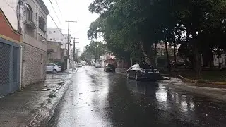 Rainy Walking Tour 🇧🇷&ndash; S&atilde;o Paulo East Zone | Residential neighborhood (Ambient City Sounds)