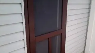 DIY PALLET SCREEN DOOR BUILD