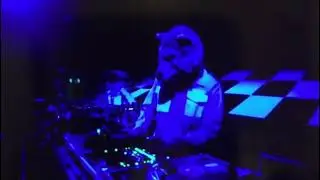 MAN WITH A MISSION -DJ Santa Monica-