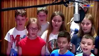 Piosenka dla Mamy i Taty - Teledysk KDK