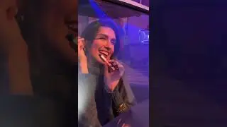 😂