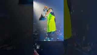 Legend by Drake live at his it&rsquo;s all a blur tour