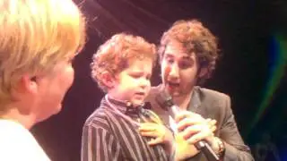 Joseph 3 years old singing National Anthem with Josh Groban at the Palace