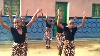 Rwanda traditional dance - SBMDC Students