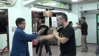 Wing Chun chi sau  - Master Sam Lau & Maurizio