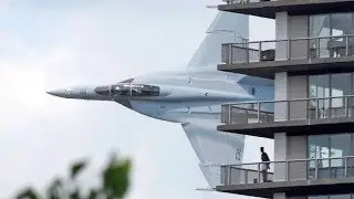 Jets Fighter in Low Pass   Shocking Spectacors video 2019 #1