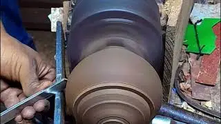 Whirlwind Bowl (for a dynamic, swirling design)