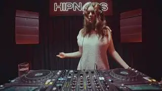 VALERIA LUGO - HIPNOSS SESSIONS