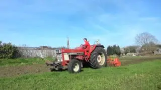 Frezen met de IHC 844-S
