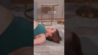 MORNING STRETCH IN PJS | Alina&rsquo;s Relaxing Wake-Up Routine