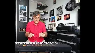 ELVIS PRESLEY  -  UNCHAINED  MELODY