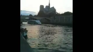 That's why tourists love Paris.[Part 1]