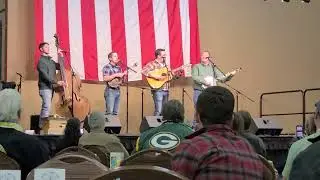 Hive Life Conference 2022 - Kamon Reynolds singing Rocky Top Tennessee.