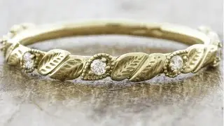 Leaf Detailed Diamond Wedding Band in 14k Yellow Gold - Koi
