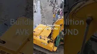 AVK COMPOUND BUILDING DEMOLITION #sad #sadmoment #mumbra #news #vlog #vlogs #minivlog #mumbai #india