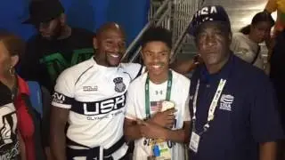 Floyd Mayweather praises Newark boxer Shakur Stevenson