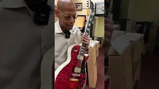 Wow 🤯🔥Gibson Custom Shop M2M Les Paul Custom Transparent Pink 5A Quilt Maple Top White Doghair Back