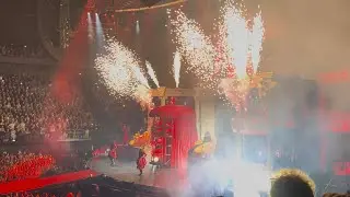 Lady Gaga Lyon D&eacute;cines LDLC Arena - Bloody Mary + Abracadabra Live