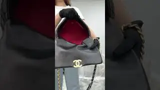 [Pre-Loved] CHANEL as1161 19 large tote shoulder bag 141812479