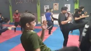 Basic middle kick Taekwondo drill at Legends Taekwondo. Coach Fasih Uddin 