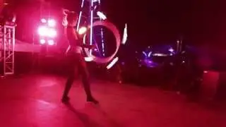 Miss360 Firehooping Headstand