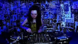 ANA MUELA - Femeinboogie - House / Disco | Bad Room Sessions