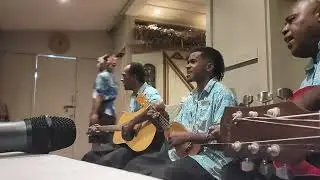 🇫🇯🎶Maikeli radua) (cover song) Blue lagoon island resort  serenaders 🎶
