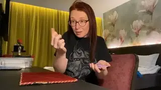 The Hanging Card trick