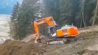 HITACHI zaxis 210 || bonifica pascolo di montagna ||