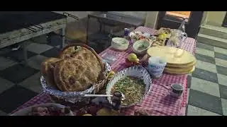 La o petrecere in strehaia 