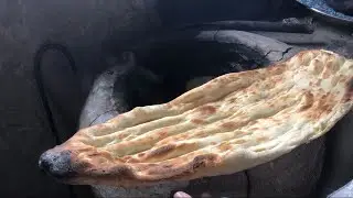 پخته کردن نان تندوری مزدار 