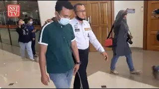 Trailer driver claims trial to reckless driving, causing siblings' death