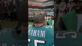 Eagles Brandon Graham talking smack to 49ers pregame