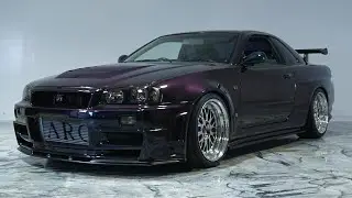 «R34 GTR смущает владельцев суперкаров»