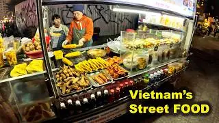 Trying Authentic Vietnamese Street Food After Dark