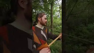 Travelin' Riverside Blues - 1-string Cigar Box Guitar