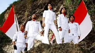 COKLAT - BENDERA lirik (GHCOD)