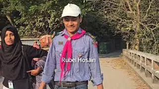 মহান বিজয় দিবসে শহীদদের স্মরণ করছেন চরভদ্রাসন সরকারি কলেজ এর শিক্ষকগন এবং রোভার স্কাউটসের সদস্যরা। 