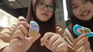review cookies character 