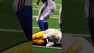Shortest QB tears his LITTLE ACL devastating #madden25 #nfl #steelers