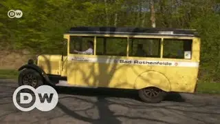 Vintage city buses come together | DW English