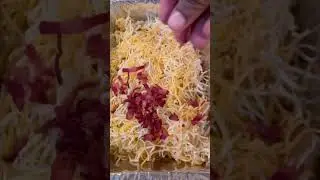 Loaded fries?! I think so 😋 subscribe for more! ☺️#minivlog #cookwithme #cooking #brookelynnJ
