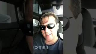 Vinny receives a message from David Hayter